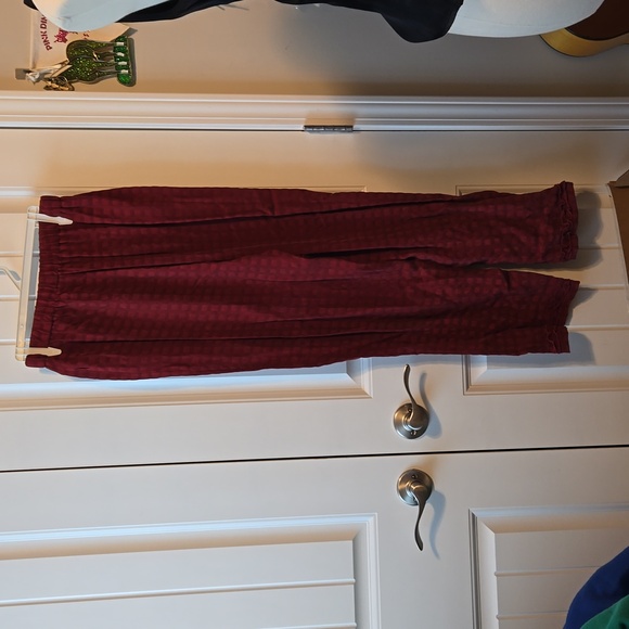 Burgundy Silk 80s/90s vintage pantsuit - Picture 2 of 7